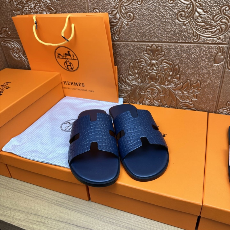H**mes slippers